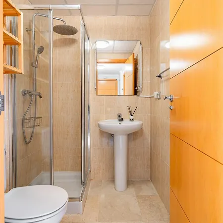 40 Comfortable Next To Puerto De La Duquesa Apartment Manilva